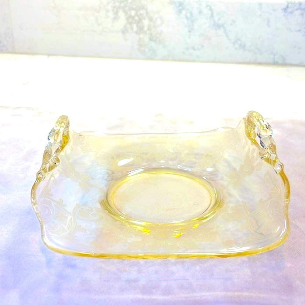 Cambridge Glass Co. Apple Blossom Etched Sighed Yellow Handled BonBon Candy Dish